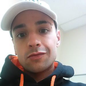 Meet your Posher, Eric